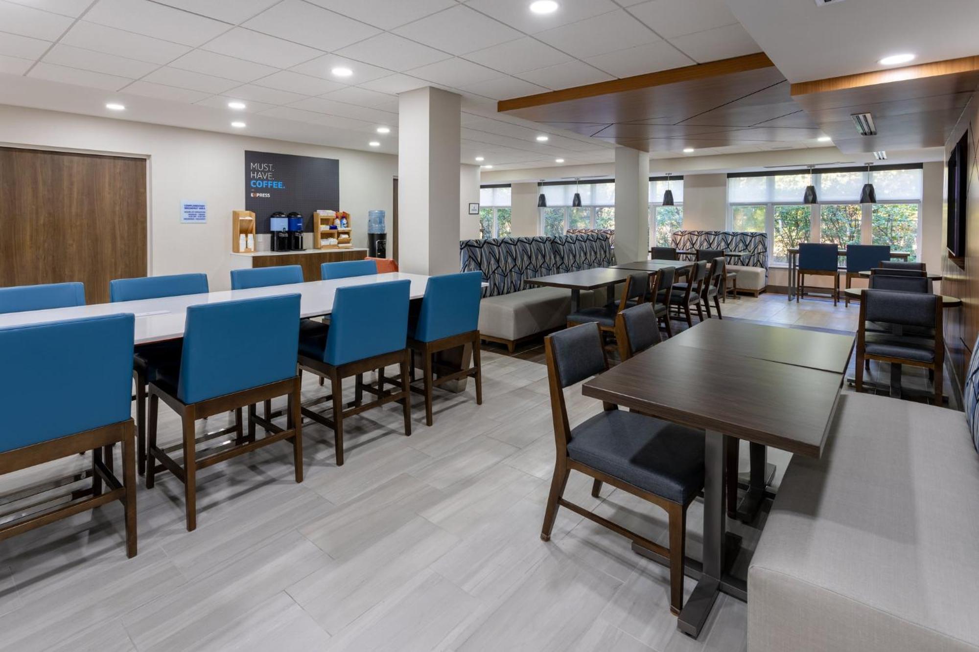 Holiday Inn Express Hotel & Suites Vineland Millville By Ihg מראה חיצוני תמונה