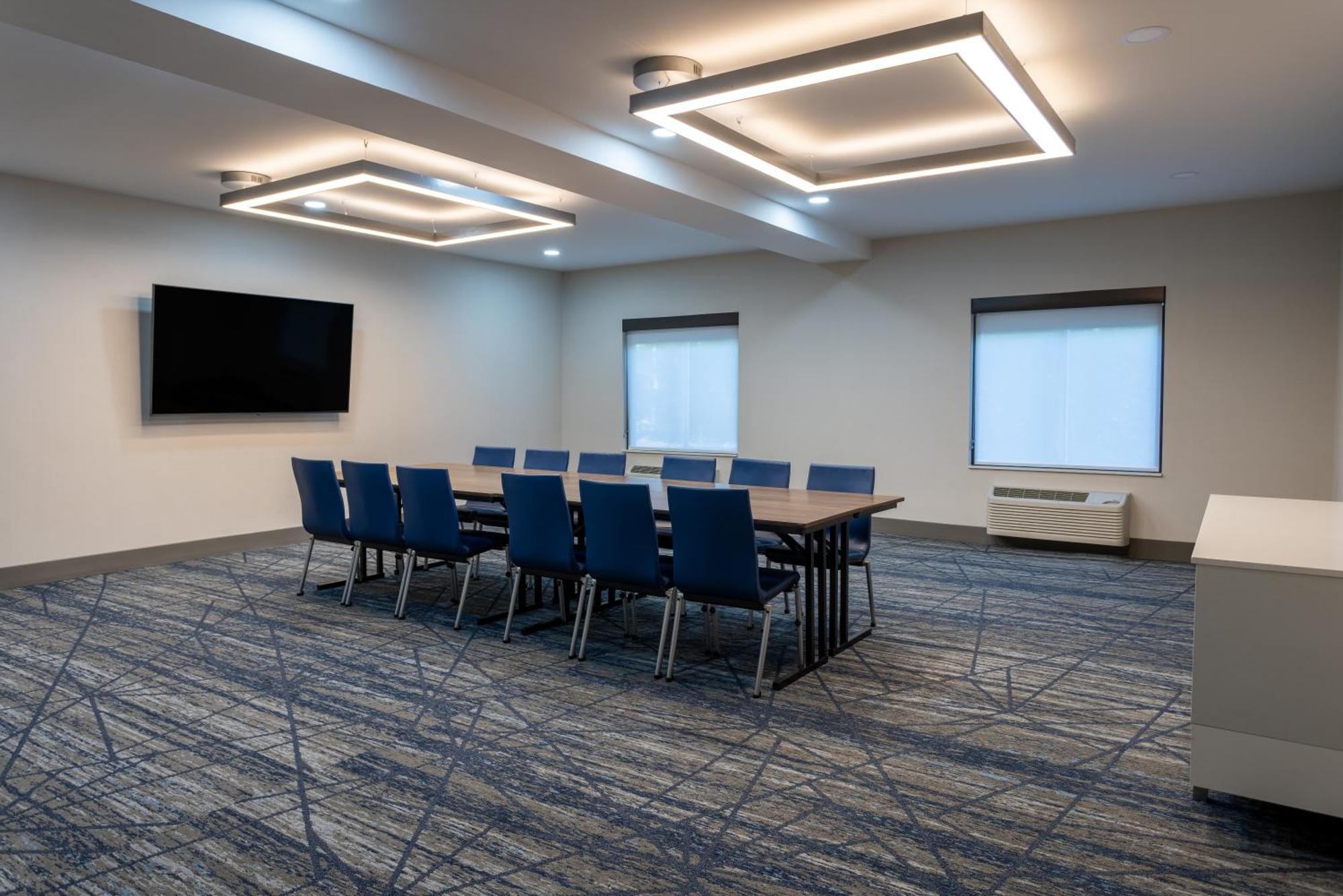 Holiday Inn Express Hotel & Suites Vineland Millville By Ihg מראה חיצוני תמונה